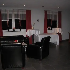 Hotel More, Feucht
